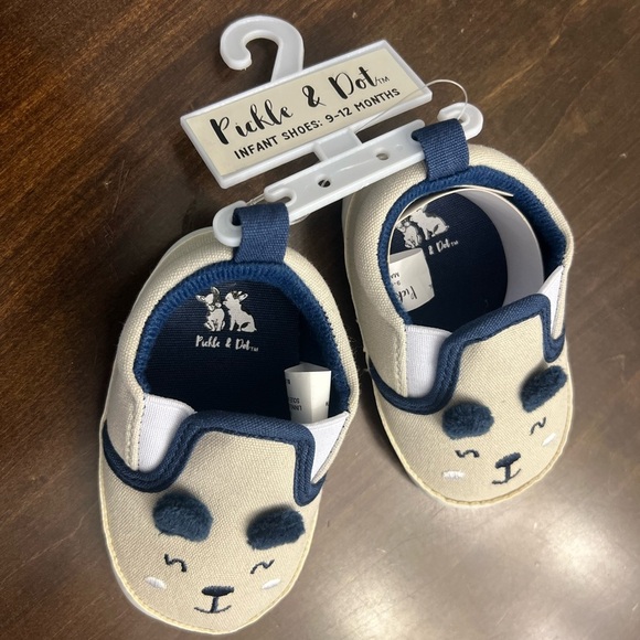 Pickle & Dot 9-12M Baby Walker Shoes - Cream and Navy - Picture 3 of 7